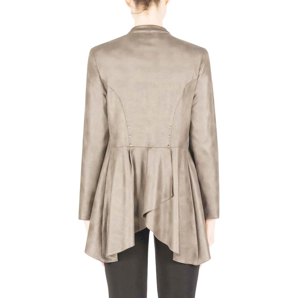 Joseph Ribkoff pearl champagne beige faux suede Jacket. Pristine. Size 8